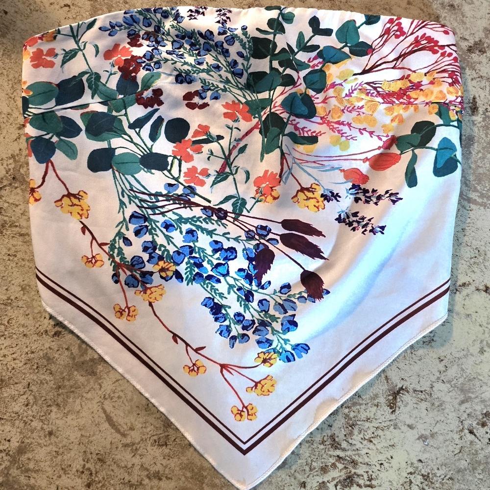 Floral Strapless Bandana Top
